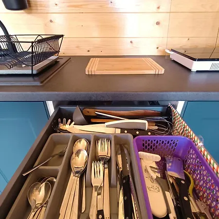 Dreamholia יאסטארניה