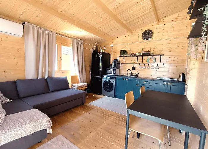 Dreamholia יאסטארניה